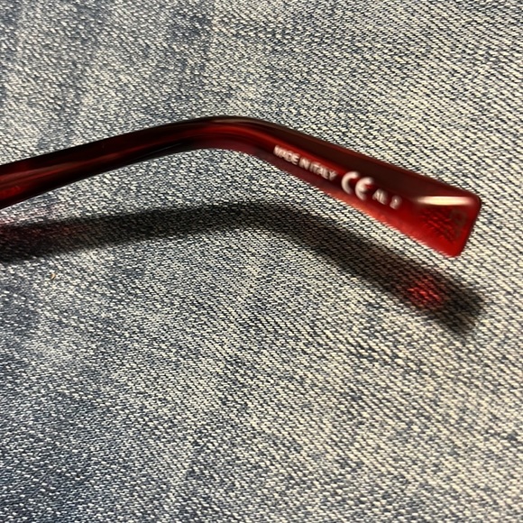 Givenchy Authentic Red tortoise shell large round cat eye sunglasses - Picture 4 of 7